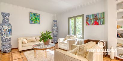 Real Estates picture 10 Ref. 77814