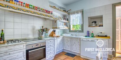 Real Estates picture 9 Ref. 77814