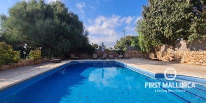 Real Estates picture 3 Ref. R23788