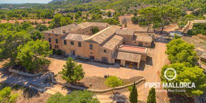 Inmobiliaria picture 0 Ref. Nº. 67431