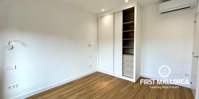 Real Estates picture 6 Ref. R24046