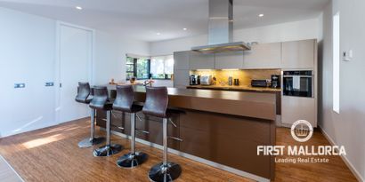 Inmobiliaria picture 11 Ref. Nº. 78100