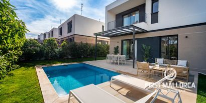 Real Estates picture 1 Ref. 70368