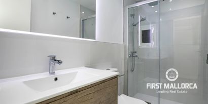 Real Estates picture 10 Ref. R24411