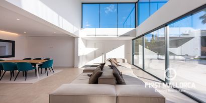 Inmobiliaria picture 1 Ref. Nº. 75122