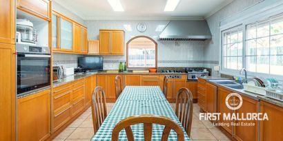Inmobiliaria picture 5 Ref. Nº. 78405