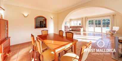 Inmobiliaria picture 4 Ref. Nº. 78405