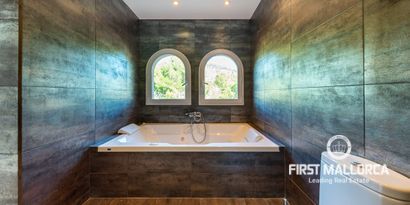 Inmobiliaria picture 12 Ref. Nº. R24481