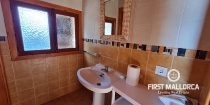 Real Estates picture 8 Ref. R24473