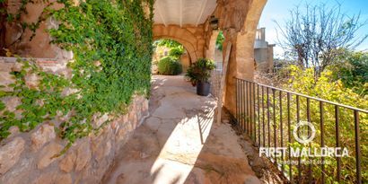 Real Estates picture 20 Ref. R21493