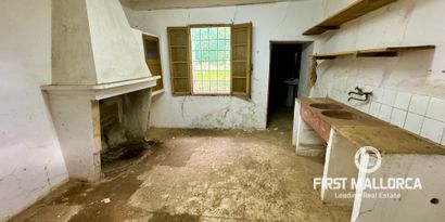 Real Estates picture 6 Ref. 72173