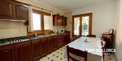 Real Estates picture 3 Ref. R24547