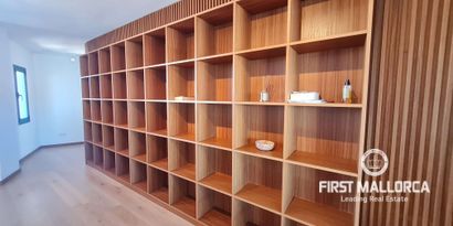 Real Estates picture 8 Ref. R24260