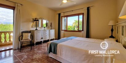 Real Estates picture 20 Ref. 65991