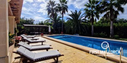 Real Estates picture 2 Ref. 65991