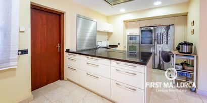 Real Estates picture 14 Ref. 78370