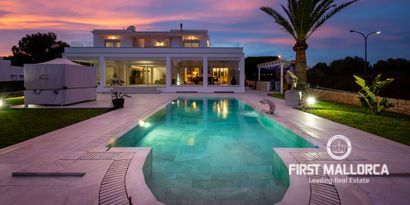 Real Estates picture 3 Ref. 78693