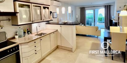 Real Estates picture 4 Ref. R24352