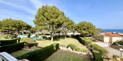 Real Estates picture 1 Ref. R24922