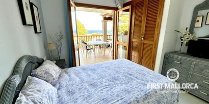 Real Estates picture 10 Ref. R24922