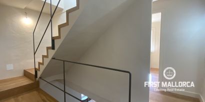 Real Estates picture 4 Ref. 74472