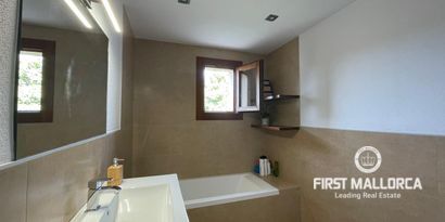 Inmobiliaria picture 16 Ref. Nº. 78996