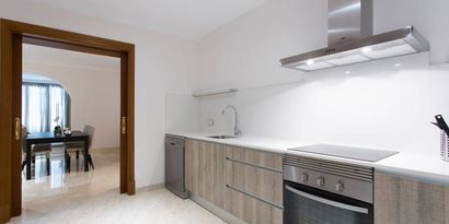 Inmobiliaria picture 5 Ref. Nº. R24732