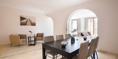 Inmobiliaria picture 2 Ref. Nº. R24732