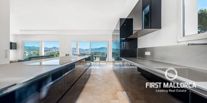 Real Estates picture 4 Ref. R10373