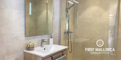 Real Estates picture 11 Ref. 78980