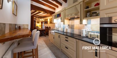 Real Estates picture 8 Ref. 76368