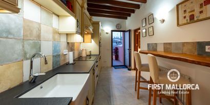 Real Estates picture 9 Ref. 76368