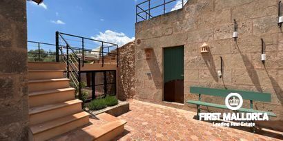 Real Estates picture 9 Ref. R15590