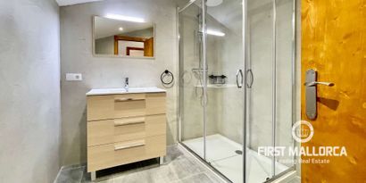 Real Estates picture 14 Ref. R25226