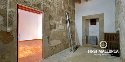 Real Estates picture 27 Ref. R25226