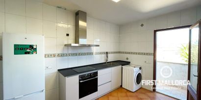 Real Estates picture 3 Ref. 79249