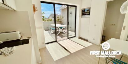 Real Estates picture 19 Ref. R25085