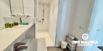 Real Estates picture 18 Ref. R25085