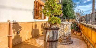 Real Estates picture 2 Ref. R25247