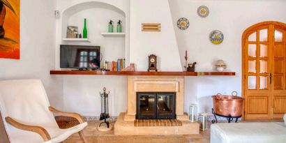 Real Estates picture 4 Ref. R25247