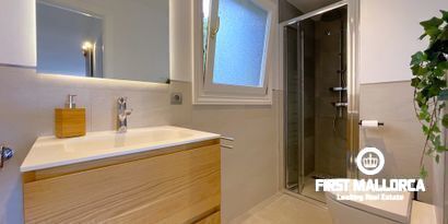 Real Estates picture 15 Ref. 79006