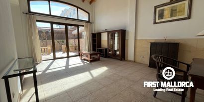 Real Estates picture 4 Ref. R25457