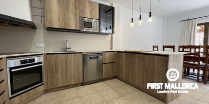 Real Estates picture 7 Ref. R25457