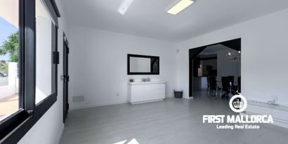 Real Estates picture 13 Ref. R25613