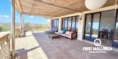 Real Estates picture 5 Ref. R25620