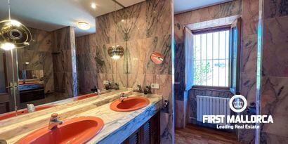 Real Estates picture 12 Ref. 79540