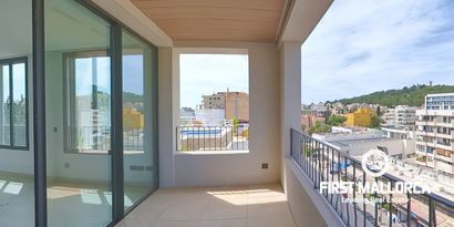 Real Estates picture 3 Ref. 72465