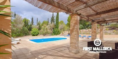 Real Estates picture 2 Ref. 76360