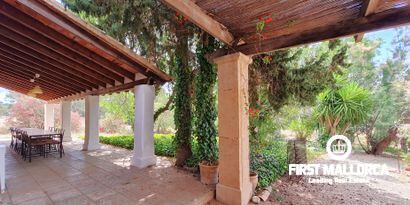 Real Estates picture 3 Ref. 76360