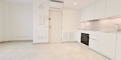 Real Estates picture 0 Ref. R24699